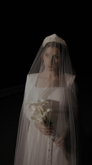 Love & leña!
•
Traje novia: @ivancampana
Muah: @jclorabeauty
Zapatos: @justeneshoes
Traje novio: @agebespoke
Fotógrafo: @cupidodebemorir
Video: @gearmedia.es
Wedding planner, organización, coordinación y decoración:
@bogadowedding
Ramo y flores: @franciscofloral_garcia
Coro Iglesia: @escolaniadelospalacios
Iluminación: @bogado_rental_for_weddings
Cantante Coctel: @iramorocantaor
Mago coctel: @naifemago
Grupo Barra libre: @grupocallepureza
Montaje Dj: @jaleosoundlight
Dj: @jairomartinezdj